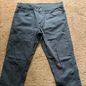 Men’s 511 Levi’s Blue Jeans. Size 32x33